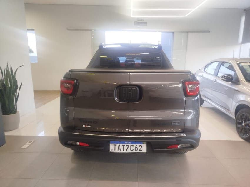 fiat toro 1.3 turbo 270 flex volcano at6 4p automatico 20254