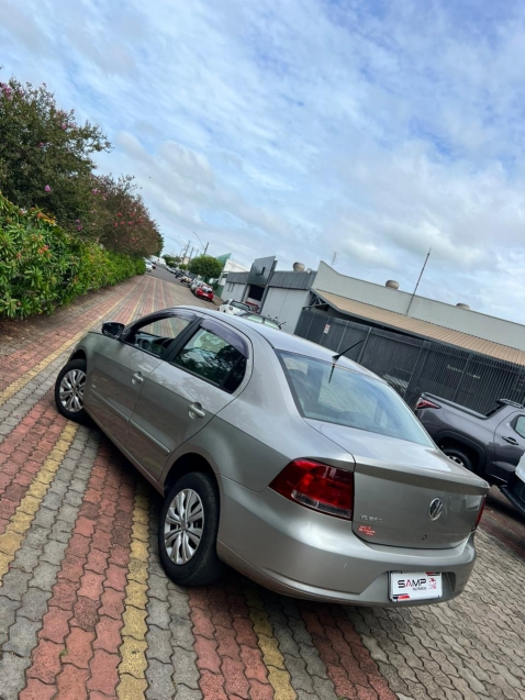 volkswagen voyage 1.0 mi 8v flex 4p manual 20132