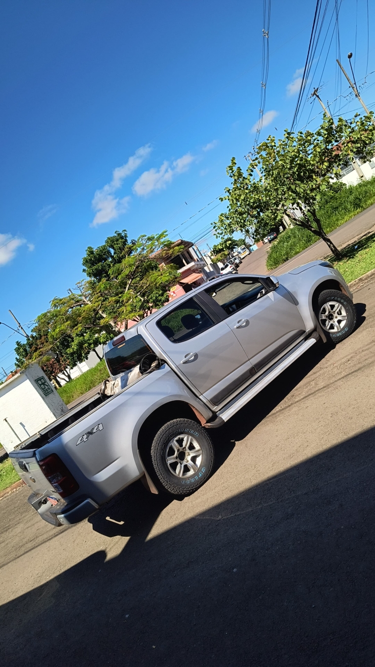 chevrolet s10 2.8 lt 4x4 cd 16v turbo diesel 4p automatico 2017 chevrolet s10 2.8 lt 4x4 cd 16v turbo diesel 4p automatico 2017
