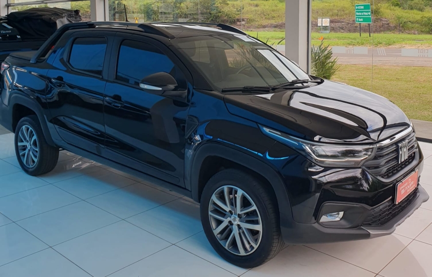 fiat strada 1.3 firefly flex volcano cd cvt 2022 fiat strada 1.3 firefly flex volcano cd cvt 2022