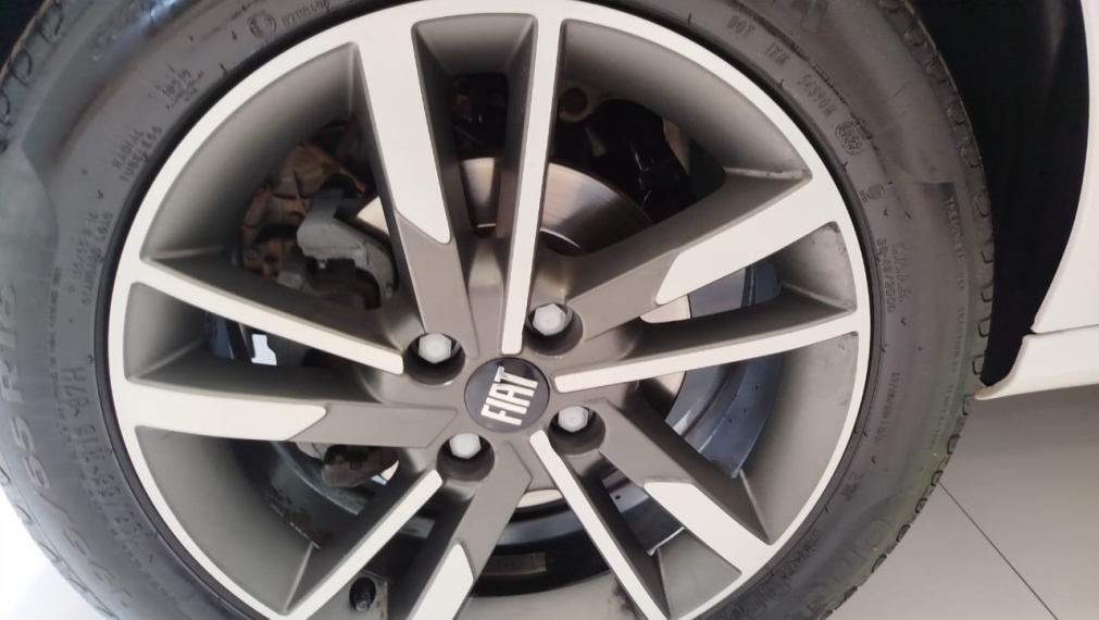 fiat cronos 1.3 firefly flex precision cvt 2023 fiat cronos 1.3 firefly flex precision cvt 2023