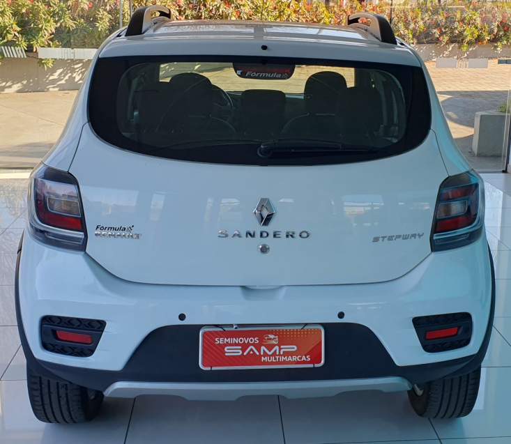 renault sandero 1.6 stepway 8v flex 4p manual 2017 renault sandero 1.6 stepway 8v flex 4p manual 2017