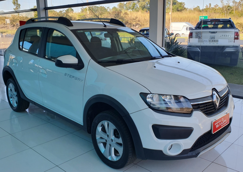 renault sandero 1.6 stepway 8v flex 4p manual 2017
