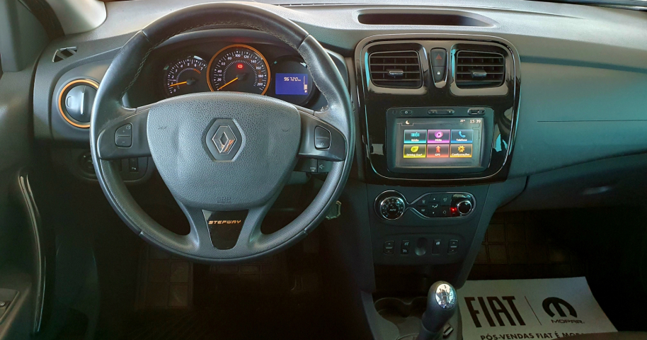 renault sandero 1.6 stepway 8v flex 4p manual 2017
