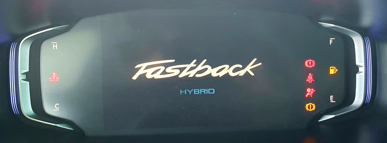 fiat fastback 1.0 turbo 200 hybrid audace cvt hibrido 4p automatico 2025 fiat fastback 1.0 turbo 200 hybrid audace cvt hibrido 4p automatico 2025