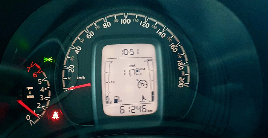 fiat mobi 1.0 evo flex like. manual 4p 2023 fiat mobi 1.0 evo flex like. manual 4p 2023