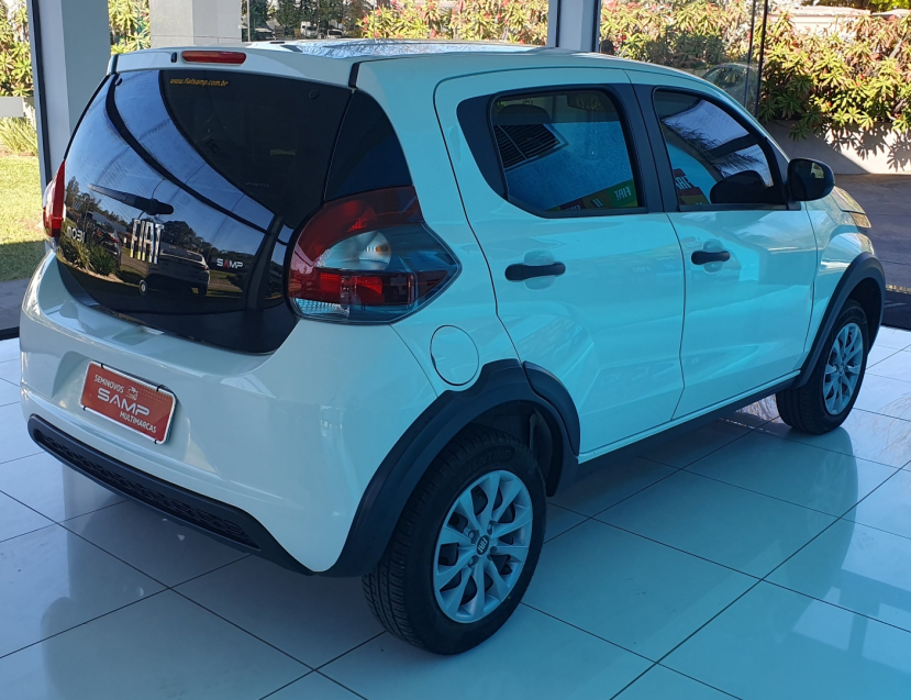 fiat mobi 1.0 evo flex like. manual 4p 2023 fiat mobi 1.0 evo flex like. manual 4p 2023