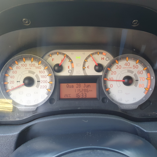 fiat strada 1.8 mpi adventure ce 8v flex 2p manual 201010