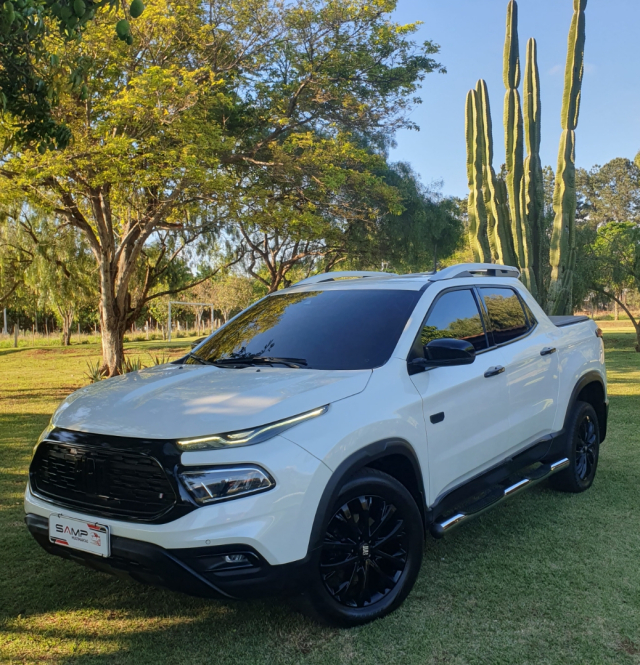 fiat toro 2.0 16v turbo diesel ranch 4wd at9 4p automatico 2023 fiat toro 2.0 16v turbo diesel ranch 4wd at9 4p automatico 2023