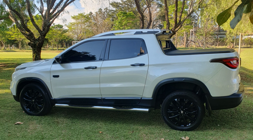 fiat toro 2.0 16v turbo diesel ranch 4wd at9 4p automatico 202311