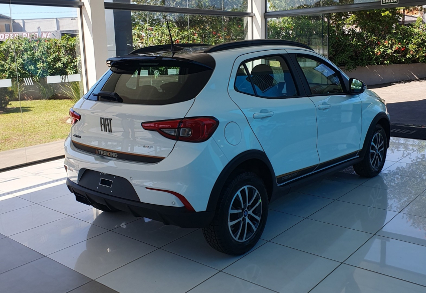 fiat argo 1.3 firefly flex trekking manual 4p 20261