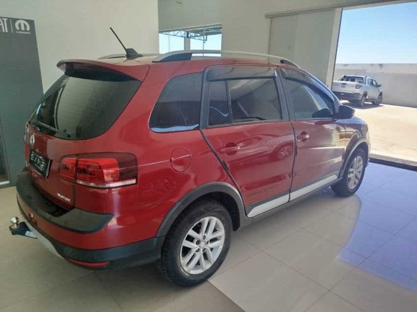 volkswagen space cross 1.6 msi 16v flex 4p automatizado semiautomatico 20154