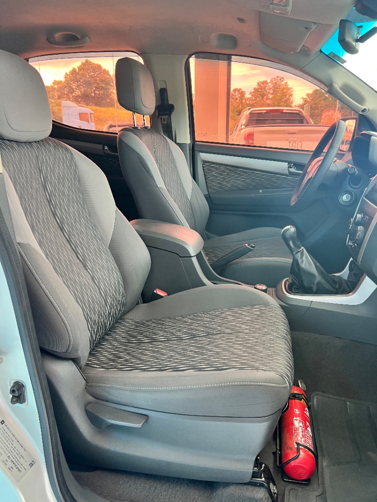 chevrolet s10 2.8 lt 4x4 cd 16v turbo diesel 4p manual 201411