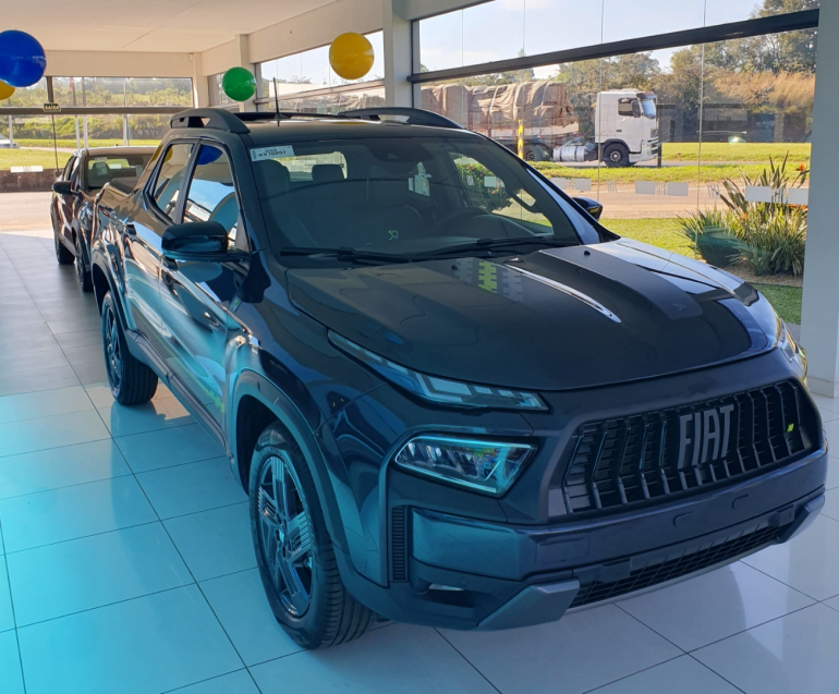 fiat toro 1.3 turbo 270 hybrid volcano at6 flex 4p automatico 202712