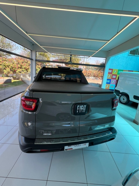 fiat toro 2.0 16v turbo diesel volcano 4wd at9 4p automatico 20255