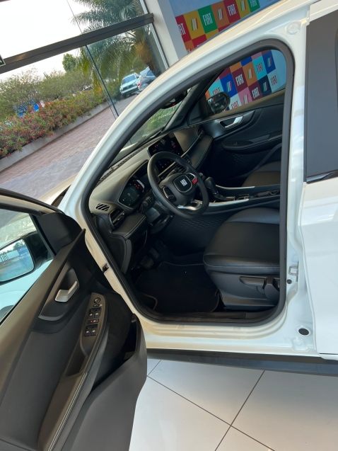 fiat fastback 1.0 turbo 200 hybrid impetus cvt flex 4p automatico 202612