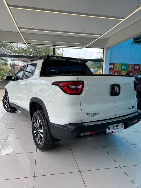 fiat toro 1.3 turbo 270 flex freedom at6 4p automatico 20245