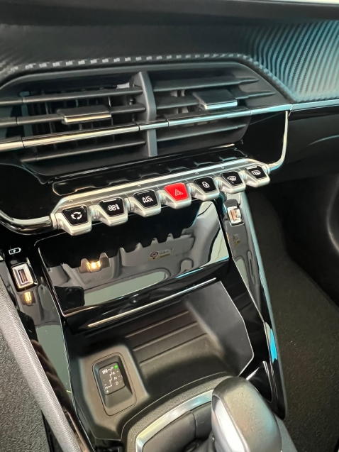 peugeot 208 1.6 16v flex griffe at6 4p automatico 202316