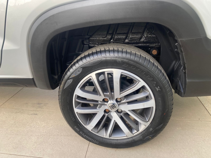 fiat strada 1.3 firefly flex volcano cd manual 4p 2023 fiat strada 1.3 firefly flex volcano cd manual 4p 2023