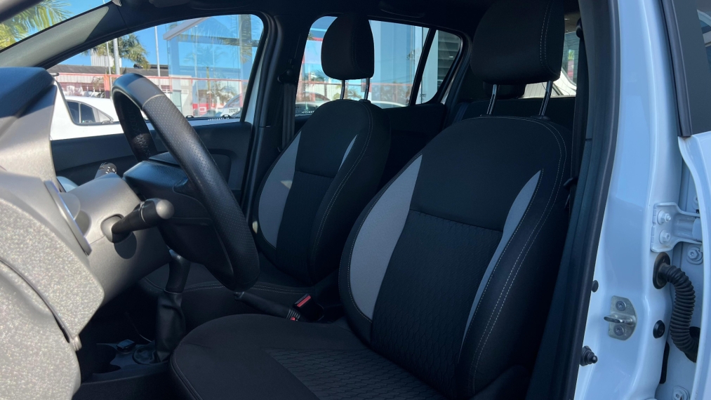 renault sandero 1.0 12v sce flex gt line manual 4p 2020 renault sandero 1.0 12v sce flex gt line manual 4p 2020