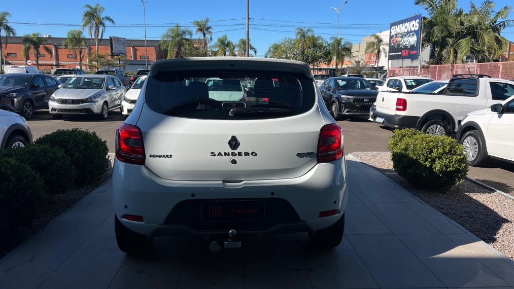 renault sandero 1.0 12v sce flex gt line manual 4p 2020 renault sandero 1.0 12v sce flex gt line manual 4p 2020