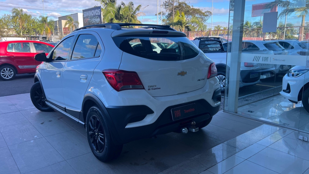 chevrolet onix 1.4 mpfi activ 8v flex 4p automatico 2019 chevrolet onix 1.4 mpfi activ 8v flex 4p automatico 2019