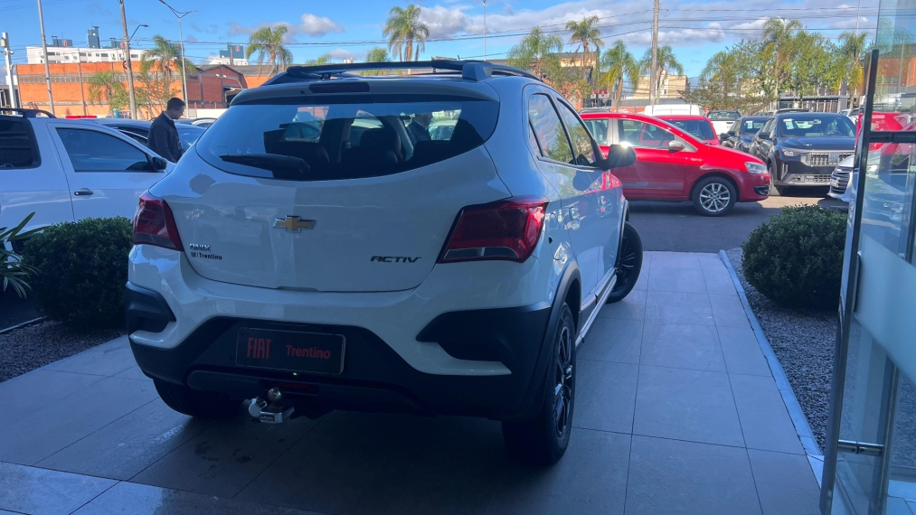 chevrolet onix 1.4 mpfi activ 8v flex 4p automatico 2019 chevrolet onix 1.4 mpfi activ 8v flex 4p automatico 2019