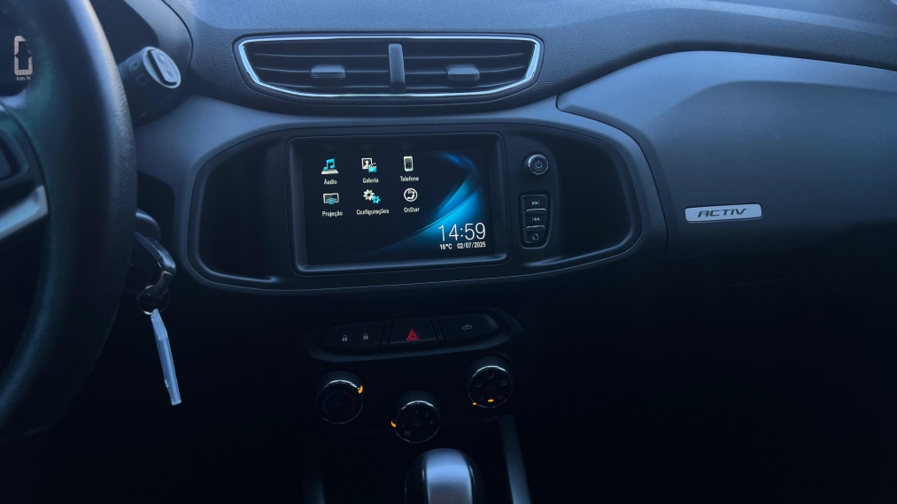 chevrolet onix 1.4 mpfi activ 8v flex 4p automatico 2019 chevrolet onix 1.4 mpfi activ 8v flex 4p automatico 2019