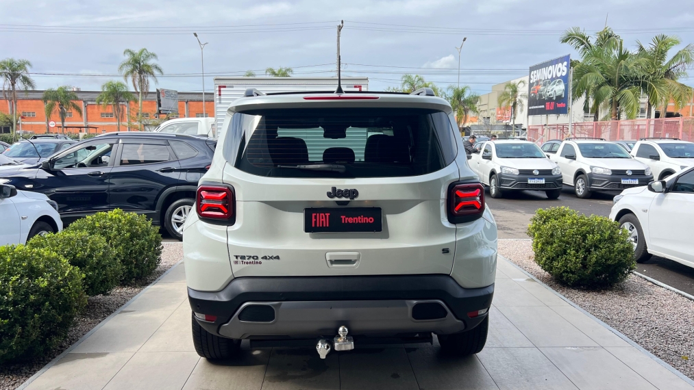 jeep renegade 1.3 t270 turbo flex s 4x4 at9 4p automatico 2023 jeep renegade 1.3 t270 turbo flex s 4x4 at9 4p automatico 2023