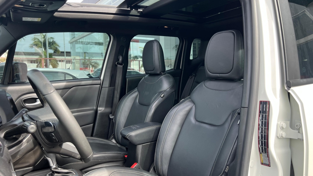 jeep renegade 1.3 t270 turbo flex s 4x4 at9 4p automatico 2023 jeep renegade 1.3 t270 turbo flex s 4x4 at9 4p automatico 2023