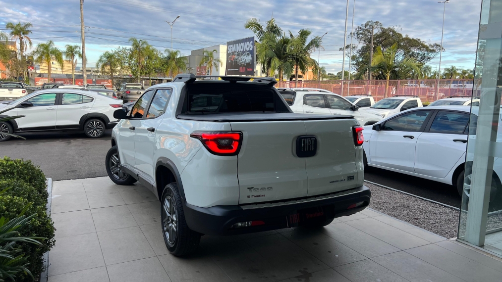 fiat toro 1.3 turbo 270 flex endurance at6 4p automatico 2024 fiat toro 1.3 turbo 270 flex endurance at6 4p automatico 2024