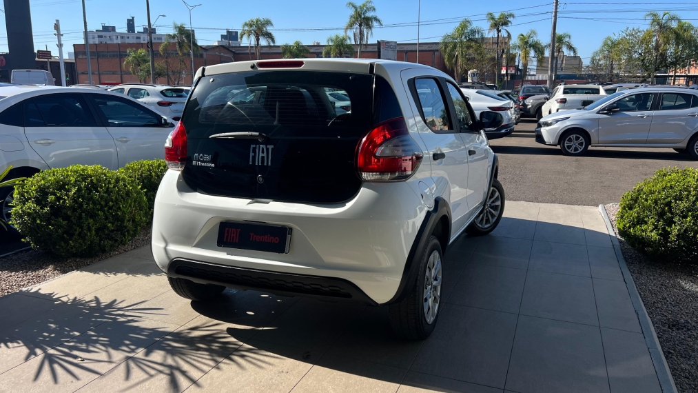 fiat mobi 1.0 evo flex like. manual 4p 2023 fiat mobi 1.0 evo flex like. manual 4p 2023
