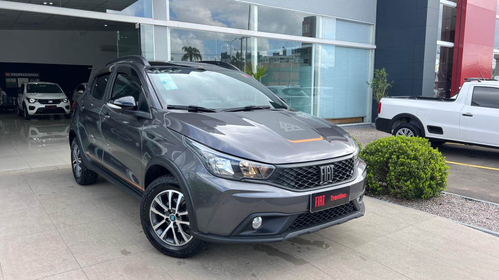 fiat argo 1.3 firefly flex trekking cvt 4p automatico 2025 fiat argo 1.3 firefly flex trekking cvt 4p automatico 2025