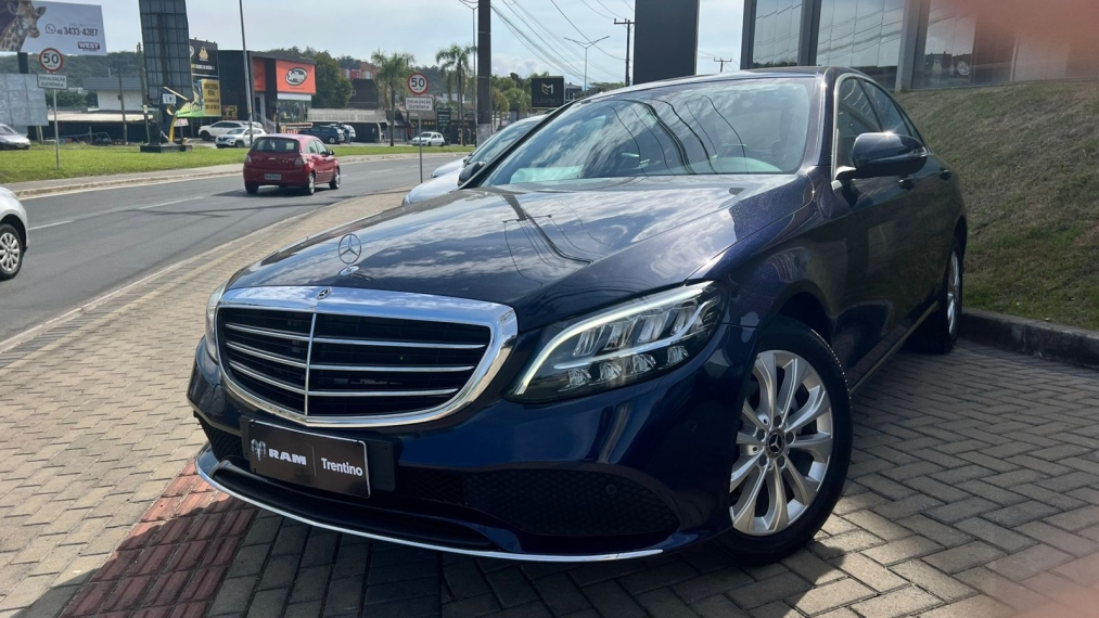 mercedes-benz c 180 1.6 cgi flex avantgarde 9g-tronic 4p automatico 2020