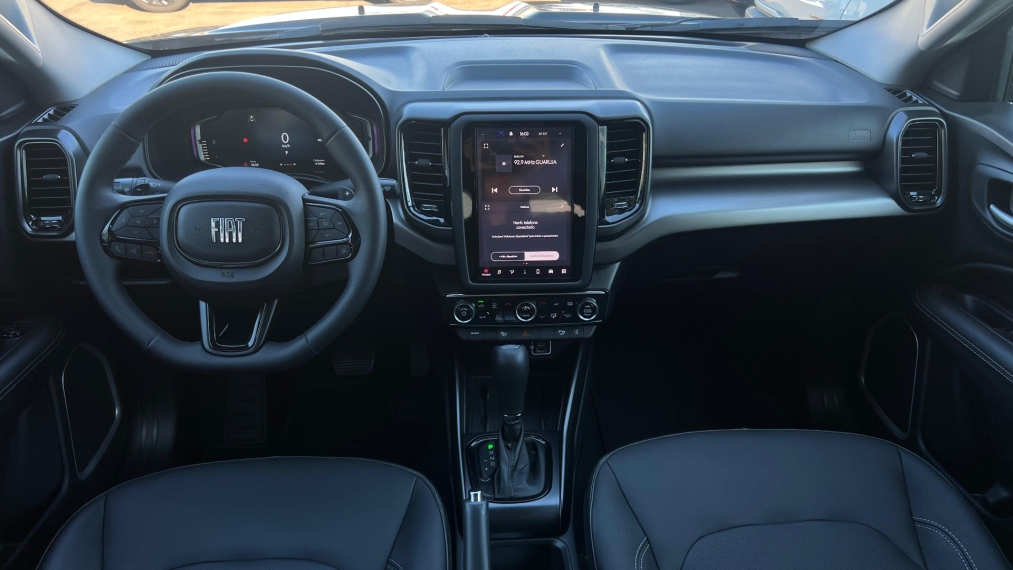 fiat toro 1.3 turbo 270 flex volcano at6 4p automatico 2025