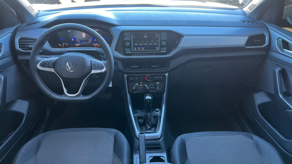 volkswagen t-cross 1.0 200 tsi total flex automatico 4p 2024 volkswagen t-cross 1.0 200 tsi total flex automatico 4p 2024