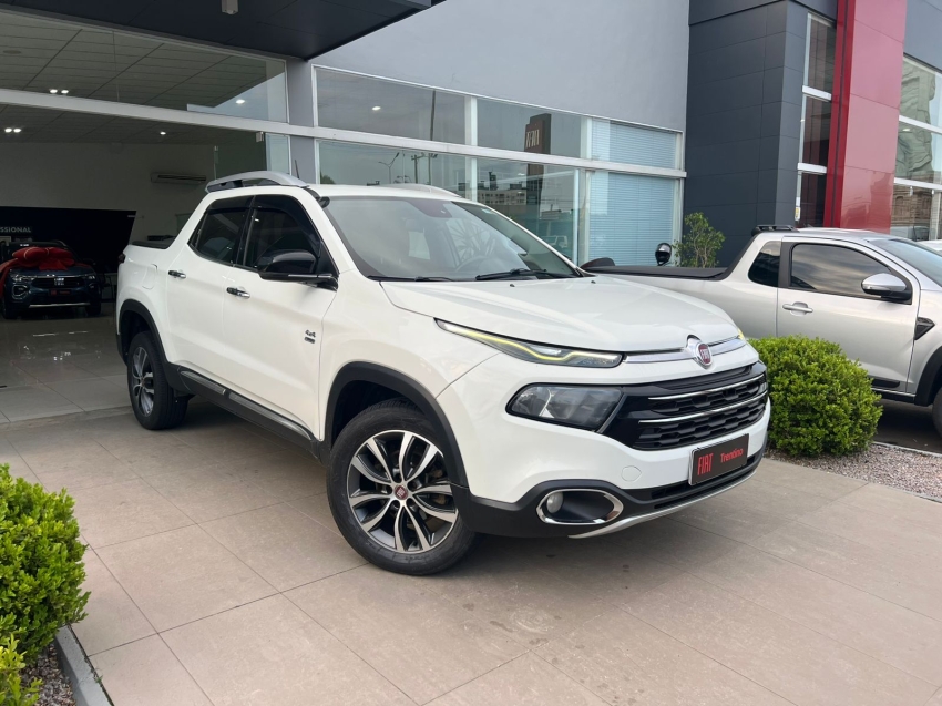 fiat toro 2.0 16v turbo diesel volcano 4wd at9 4p automatico 20192