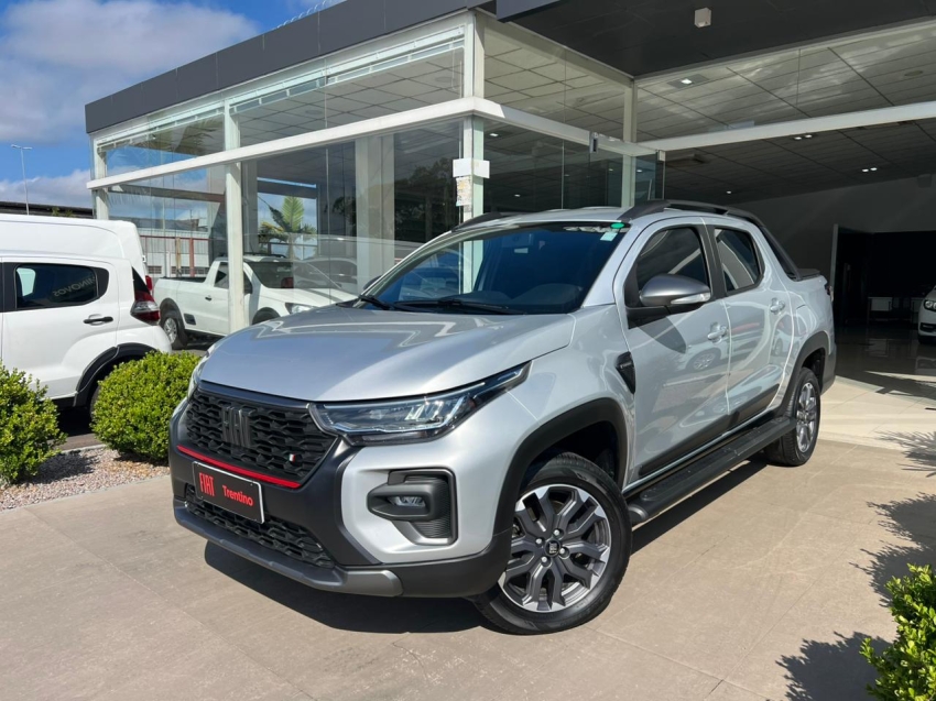 fiat strada 1.0 turbo 200 flex ultra cd cvt 4p automatico 2025