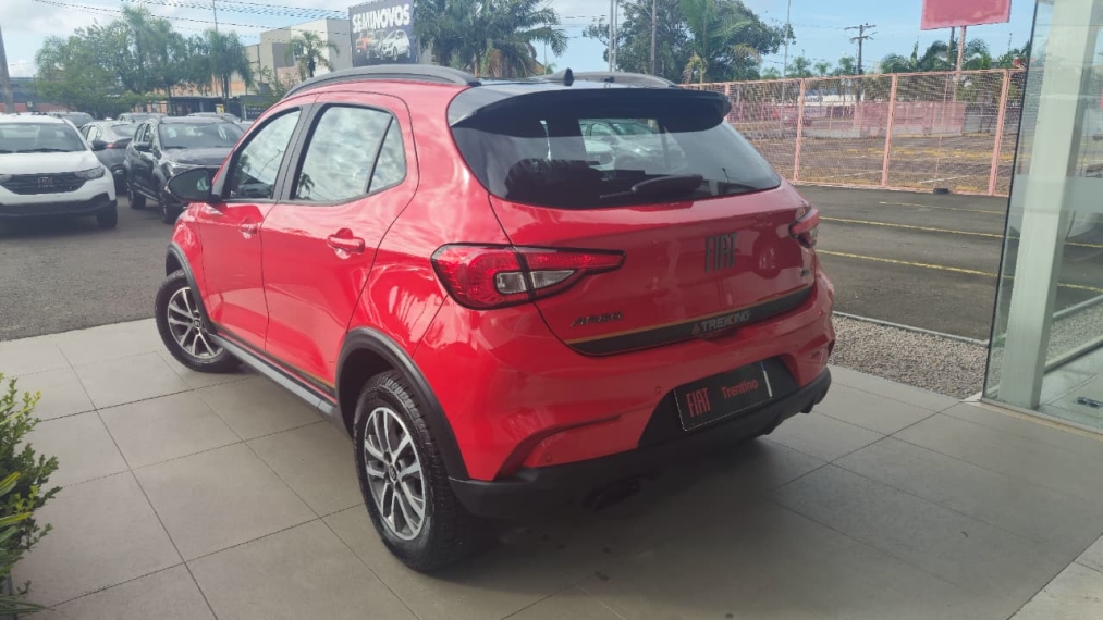 fiat argo 1.3 firefly flex trekking cvt 4p automatico 20241