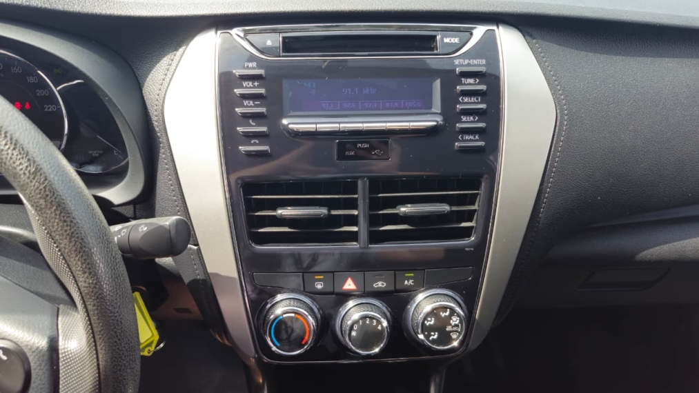 toyota yaris 1.5 16v flex sedan xl manual 4p 20199