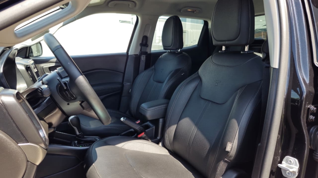 fiat toro 1.3 turbo 270 flex volcano at6 4p automatico 202511