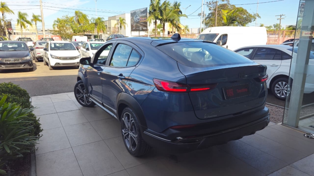 fiat fastback 1.0 turbo 200 flex impetus cvt 4p automatico 20251