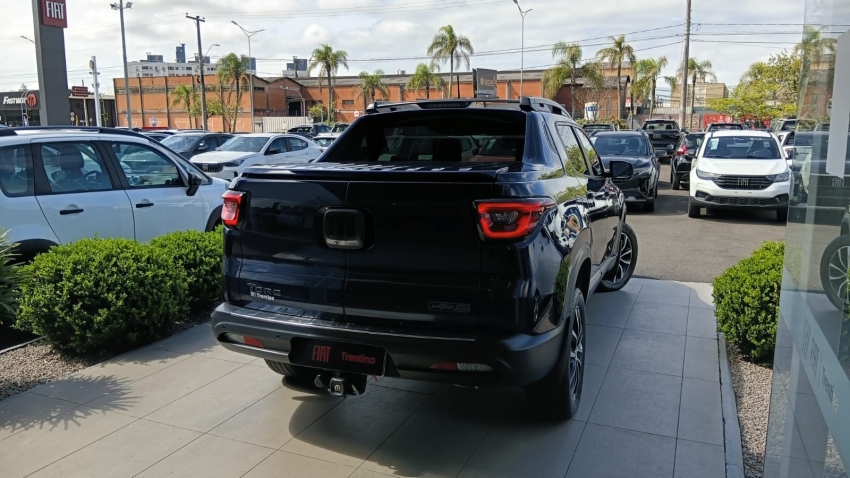 fiat toro 2.0 16v turbo diesel ultra 4wd at9 4p automatico 20213
