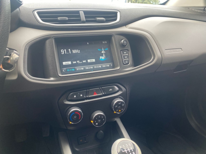 chevrolet onix 1.4 mpfi lt 8v flex 4p manual 2018 chevrolet onix 1.4 mpfi lt 8v flex 4p manual 2018
