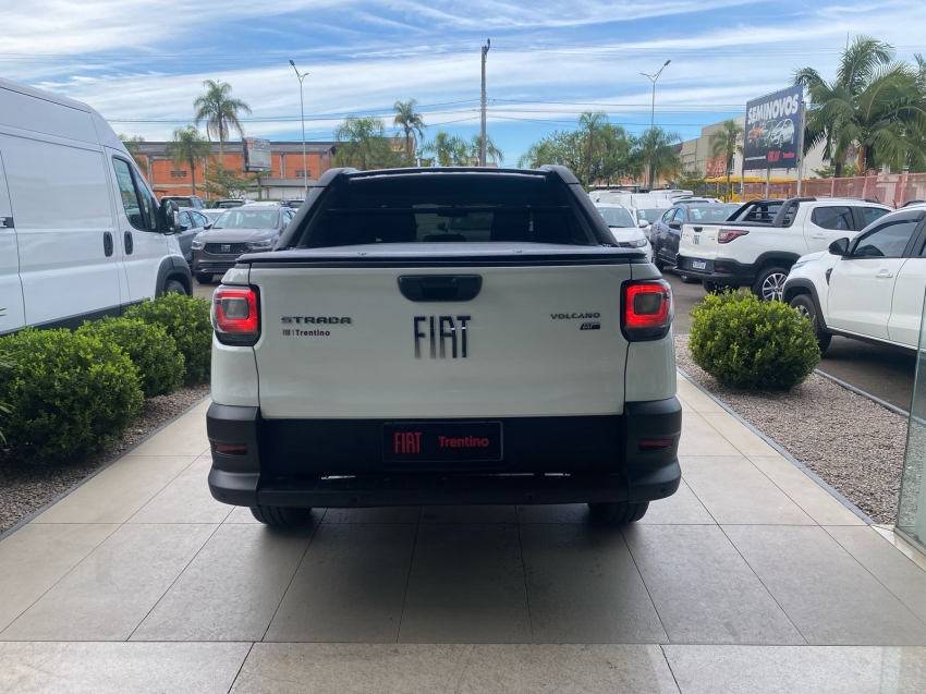 fiat strada 1.3 firefly flex volcano cd cvt 4p automatico 2025 fiat strada 1.3 firefly flex volcano cd cvt 4p automatico 2025