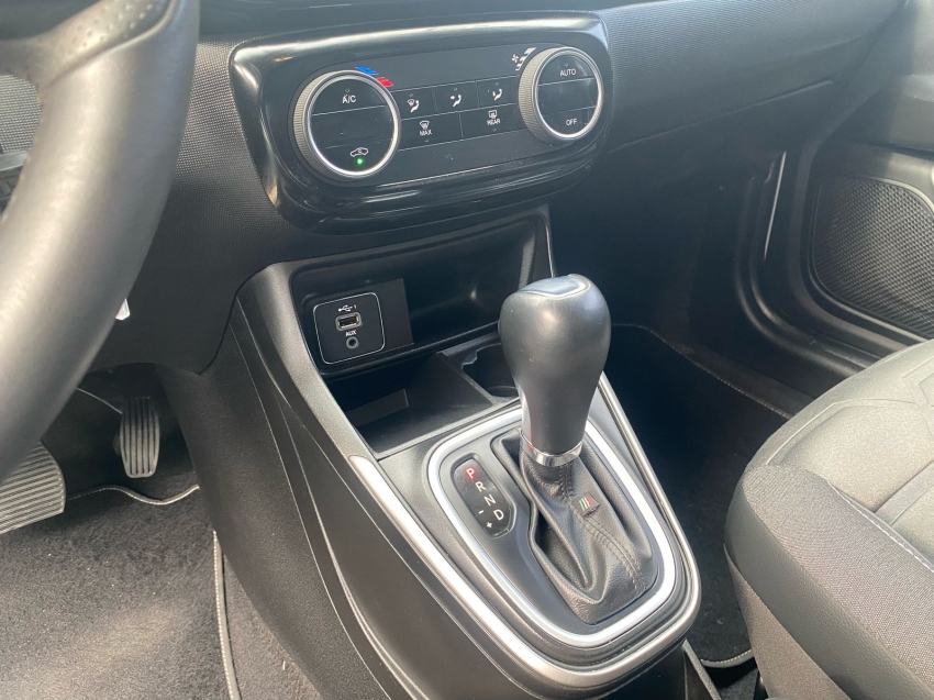 fiat strada 1.3 firefly flex volcano cd cvt 4p automatico 2023 fiat strada 1.3 firefly flex volcano cd cvt 4p automatico 2023