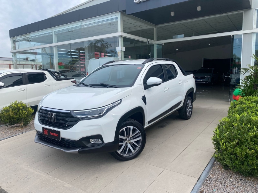 fiat strada 1.3 firefly flex volcano cd cvt 4p automatico 2023 fiat strada 1.3 firefly flex volcano cd cvt 4p automatico 2023