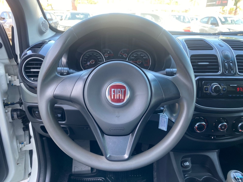 fiat grand siena 1.4 mpi attractive 8v flex 4p manual 2015 fiat grand siena 1.4 mpi attractive 8v flex 4p manual 2015