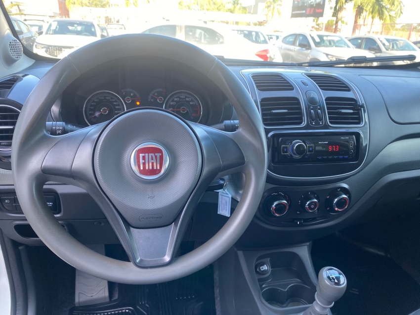 fiat grand siena 1.4 mpi attractive 8v flex 4p manual 2015 fiat grand siena 1.4 mpi attractive 8v flex 4p manual 2015
