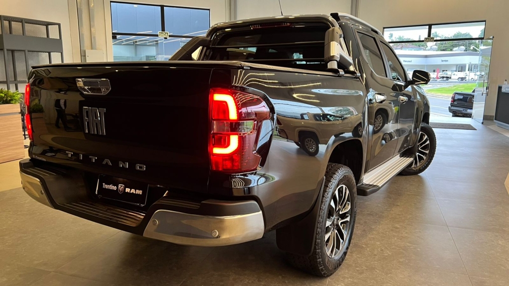 fiat titano 2.2 turbo diesel ranch 4x4 at6 4p automatico 2025 fiat titano 2.2 turbo diesel ranch 4x4 at6 4p automatico 2025